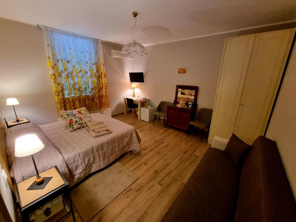 Il Casale Nel Parco Guesthouse 罗马 外观 照片